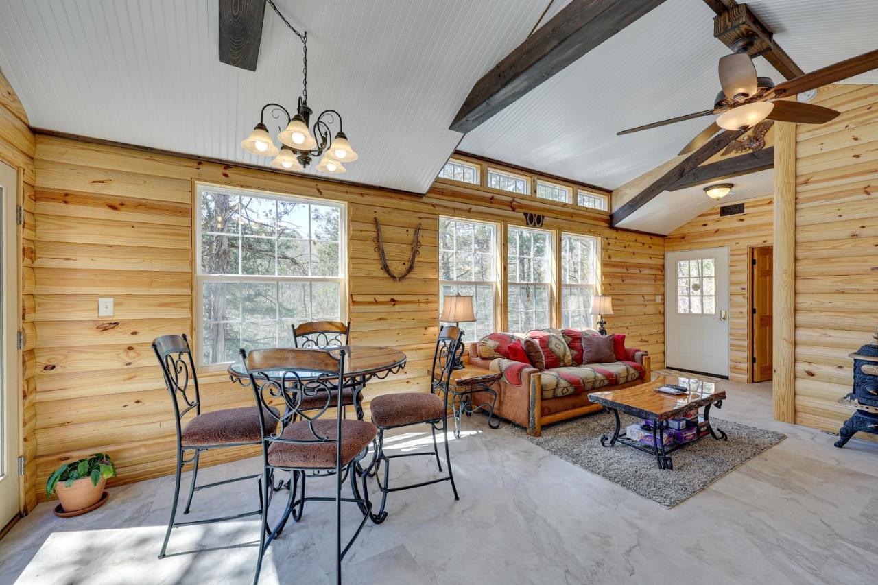 Cliffside Eureka Springs Cabin With Beaver Lake View Bagian luar foto